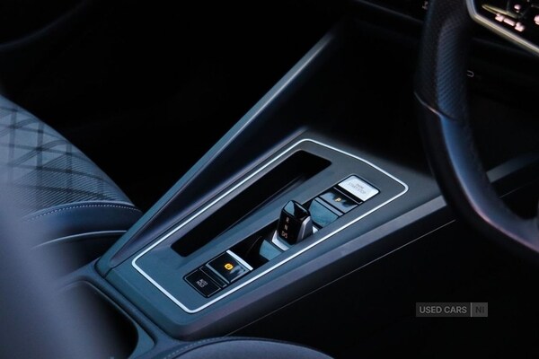 Used Volkswagen Golf 2020 for sale - 76378225: Photo 20