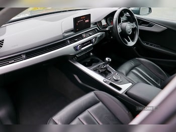 Used Audi A5 2017 for sale - 76500451: Photo