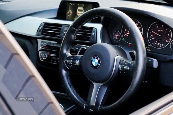 Used BMW 3 Series 2017 for sale - 76002868: Photo 2