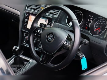 Used Volkswagen Golf 2019 for sale - 79237726: Photo