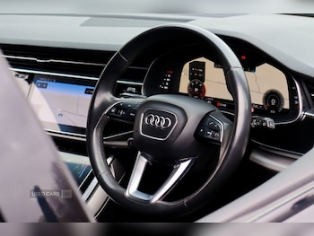 Used Audi Q7 2021 for sale - 78101734: Photo