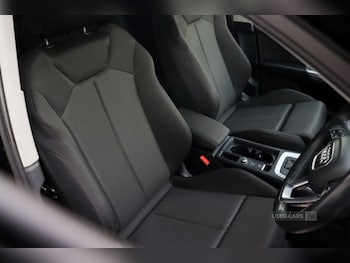 Used Audi Q3 2019 for sale - 78742242: Photo