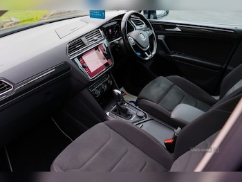 Used Volkswagen Tiguan 2017 for sale - 79039631: Photo