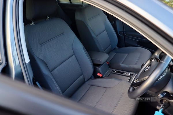 Used Volkswagen Golf 2017 for sale - 76743886: Photo 4