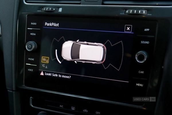 Used Volkswagen Golf 2017 for sale - 76743886: Photo 6