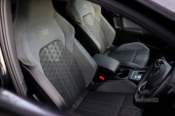 Used Volkswagen Golf 2022 for sale - 76953628: Photo 4