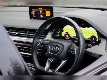 Used Audi Q7 2016 for sale - 77021561: Photo