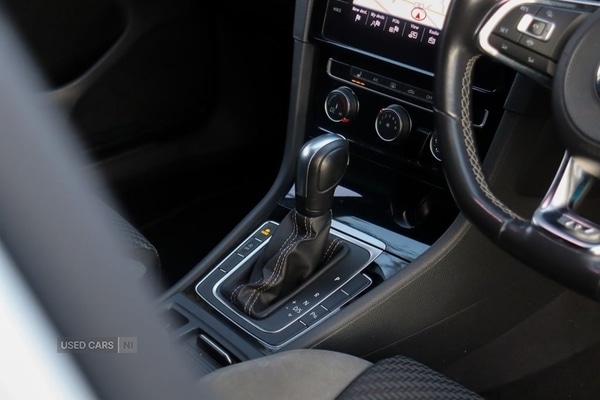 Used Volkswagen Golf 2019 for sale - 76787235: Photo 15