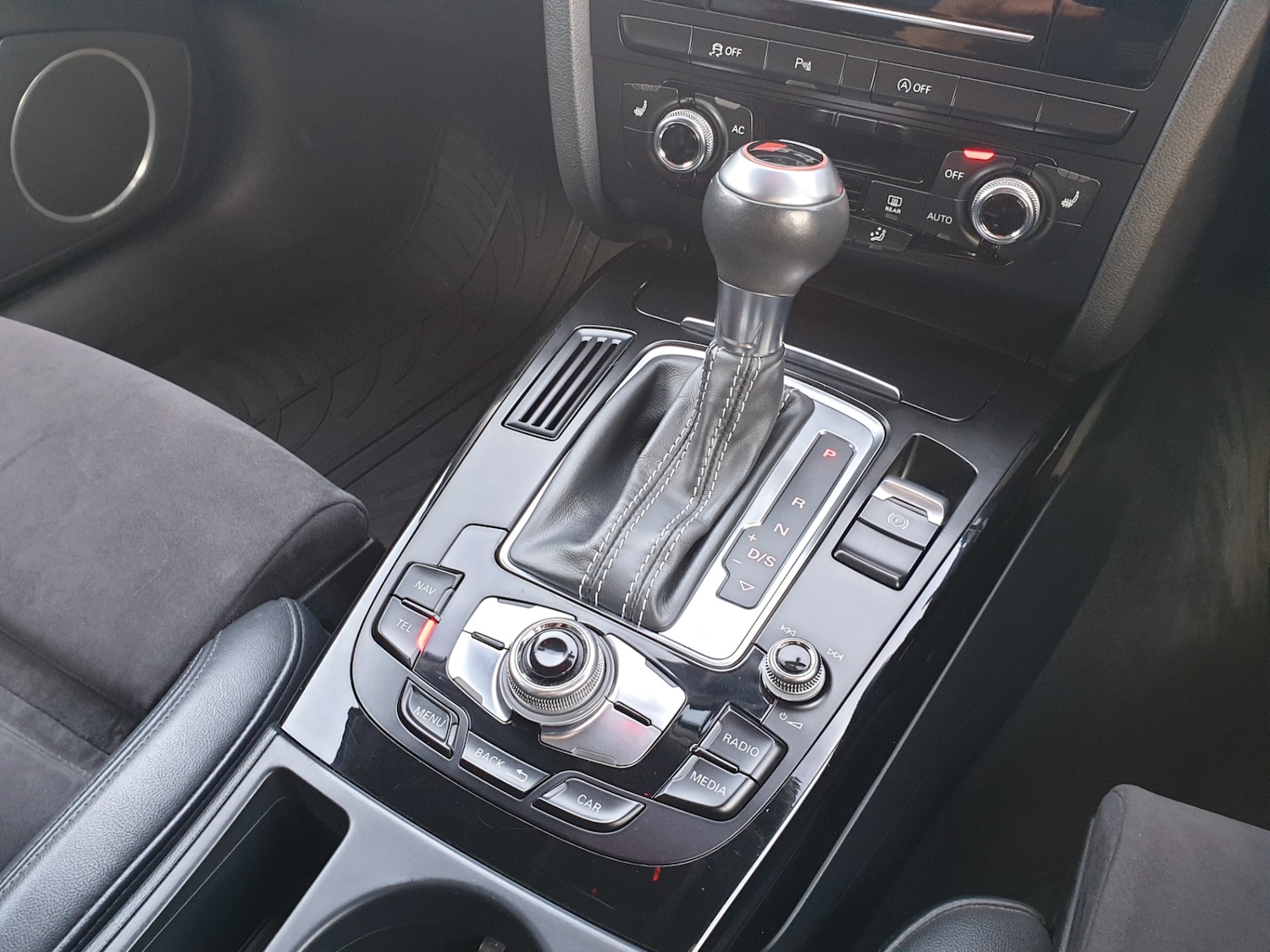 Vehicle 35