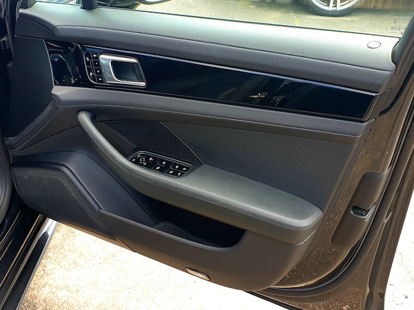 Used Porsche Panamera 2017 for sale - 72905579: Photo 39