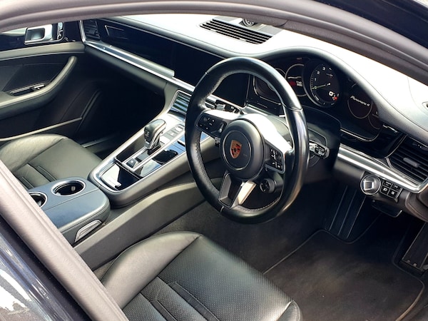 Used Porsche Panamera 2017 for sale - 72905579: Photo 40