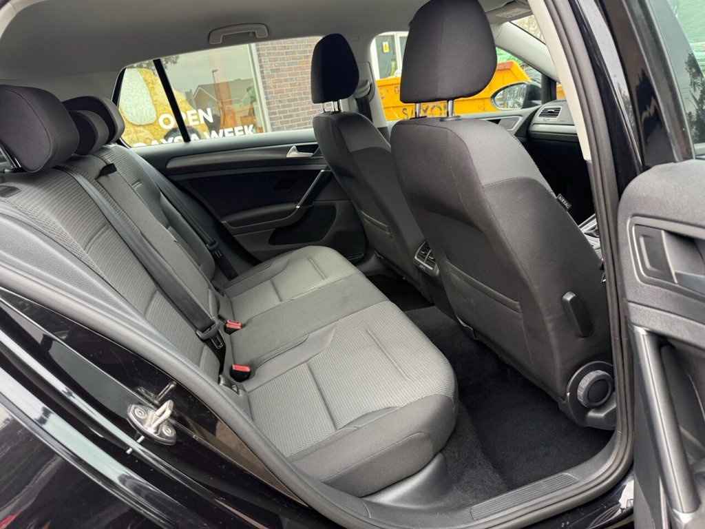 Used Volkswagen Golf 2018 for sale - 76039811: Photo 19