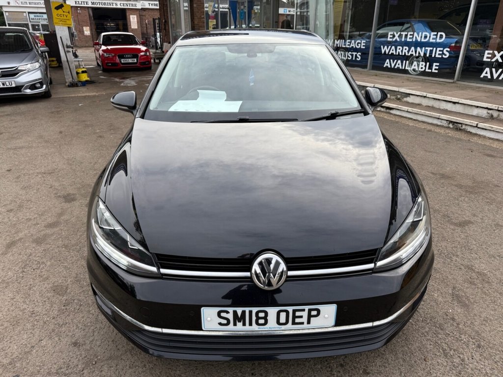 Used Volkswagen Golf 2018 for sale - 76039811: Photo 2