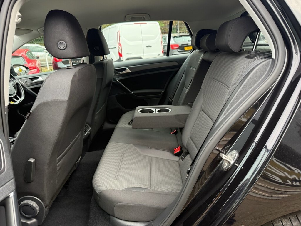 Used Volkswagen Golf 2018 for sale - 76039811: Photo 20