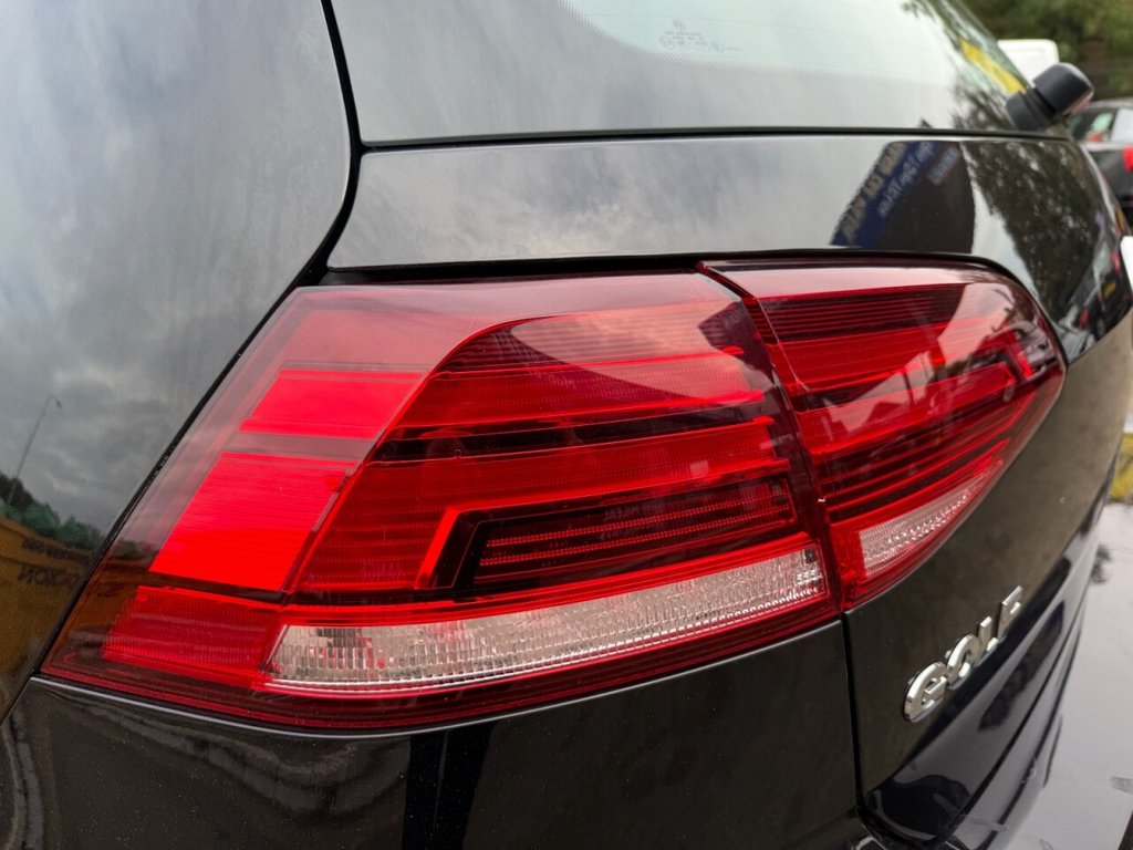 Used Volkswagen Golf 2018 for sale - 76039811: Photo 22