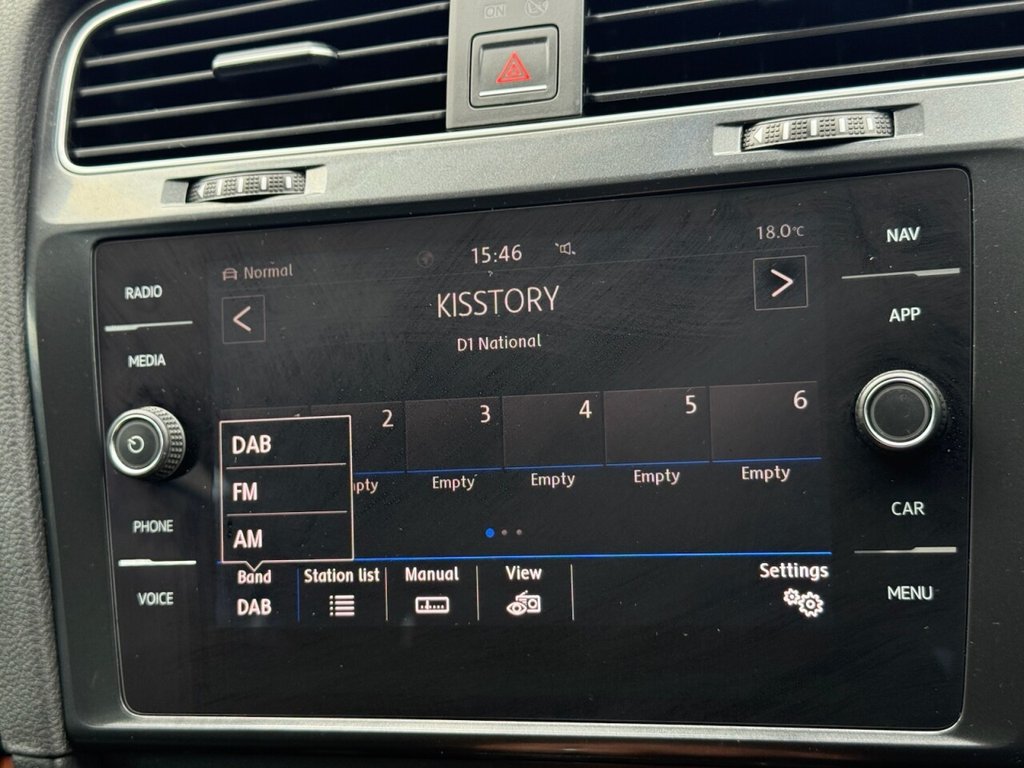 Used Volkswagen Golf 2018 for sale - 76039811: Photo 41