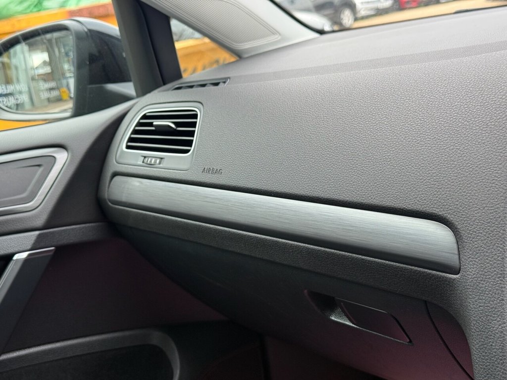 Used Volkswagen Golf 2018 for sale - 76039811: Photo 47