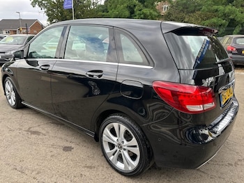 Used Mercedes-Benz B-Class 2017 for sale - 75797268: Photo