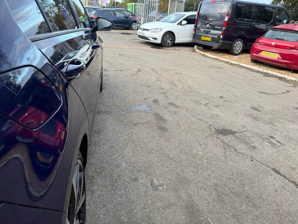 Used Volkswagen Golf 2019 for sale - 76291391: Photo 14