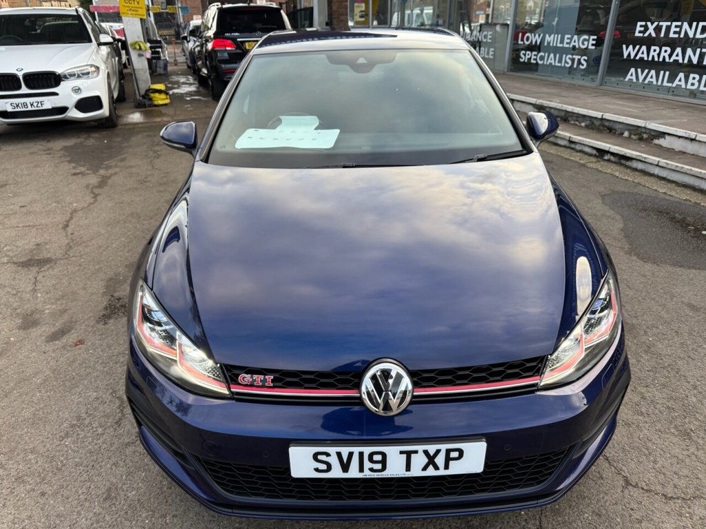 Used Volkswagen Golf 2019 for sale - 76291391: Photo 2