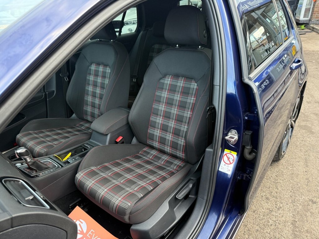 Used Volkswagen Golf 2019 for sale - 76291391: Photo 23