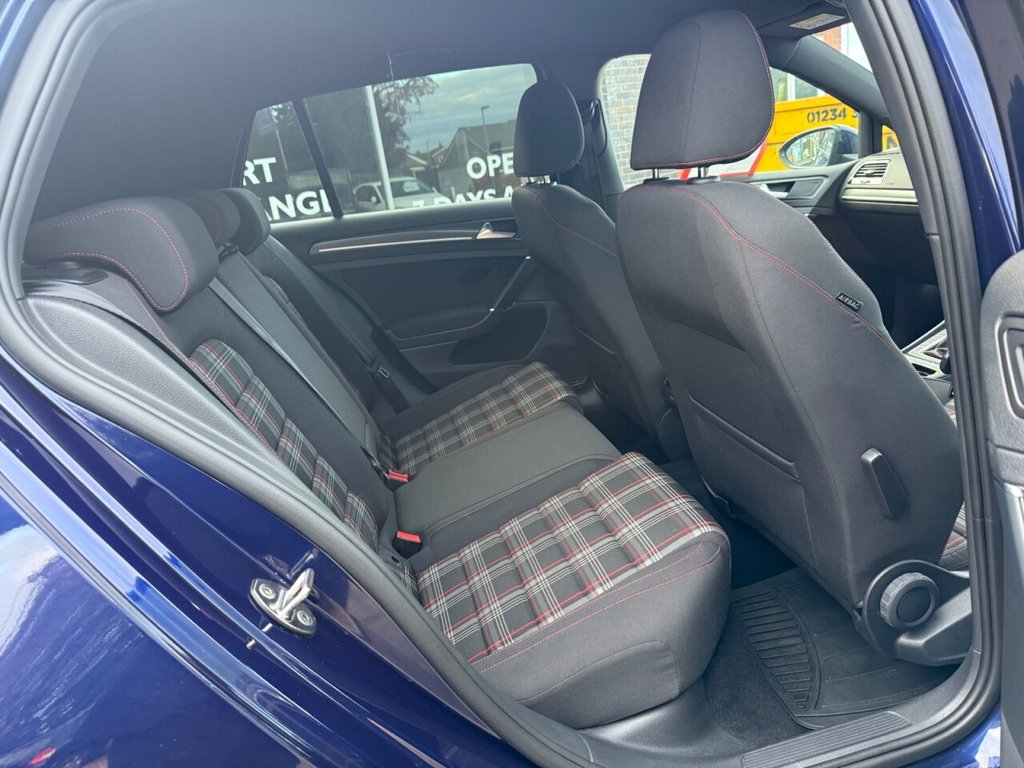 Used Volkswagen Golf 2019 for sale - 76291391: Photo 25