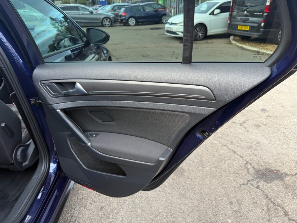 Used Volkswagen Golf 2019 for sale - 76291391: Photo 28