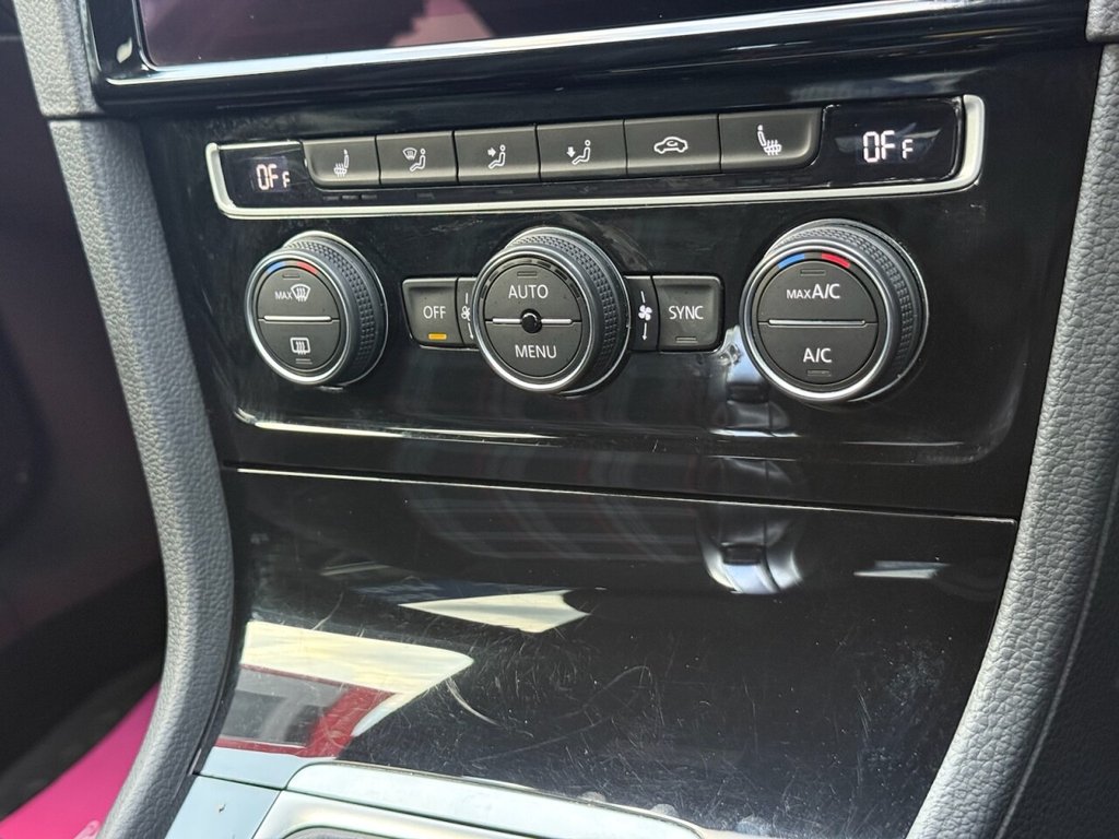 Used Volkswagen Golf 2019 for sale - 76291391: Photo 42