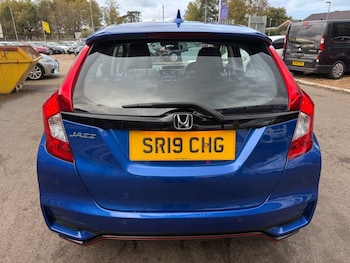 Used Honda Jazz 2019 for sale - 76291402: Photo