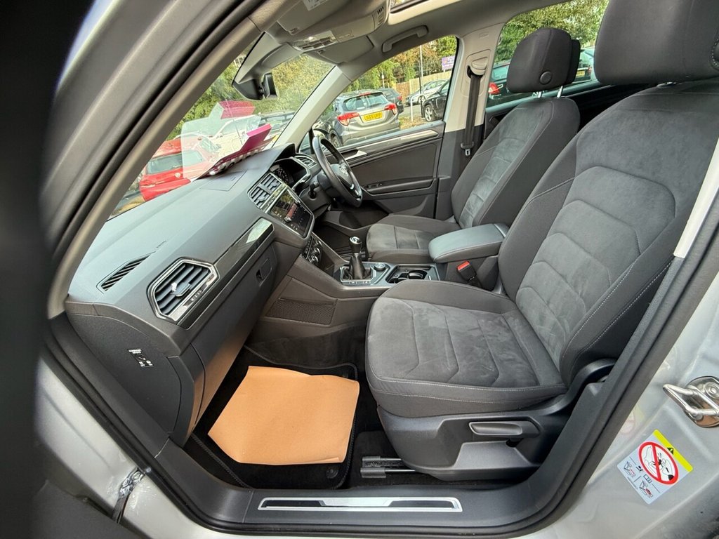 Used Volkswagen Tiguan 2018 for sale - 75973891: Photo 27