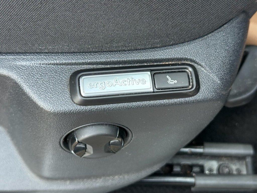 Used Volkswagen Tiguan 2018 for sale - 75973891: Photo 28