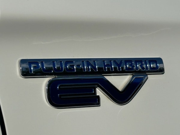 Used Mitsubishi Outlander 2016 for sale - 76068919: Photo 11