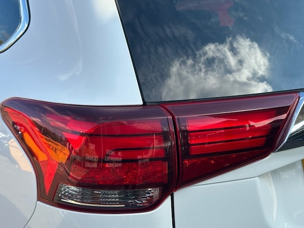Used Mitsubishi Outlander 2016 for sale - 76068919: Photo 17