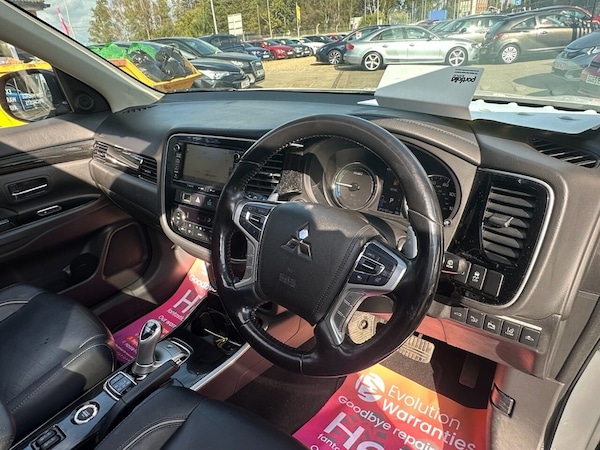 Used Mitsubishi Outlander 2016 for sale - 76068919: Photo 27