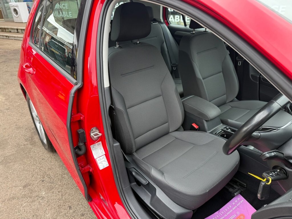 Used Volkswagen Golf 2015 for sale - 75923608: Photo 22