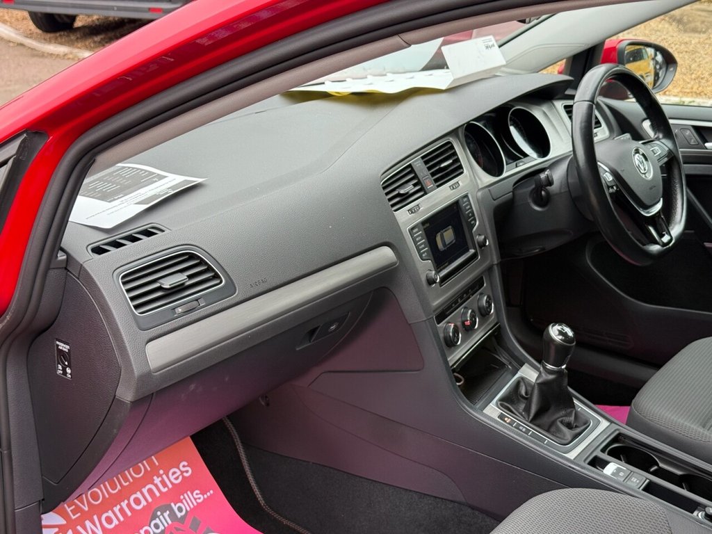 Used Volkswagen Golf 2015 for sale - 75923608: Photo 33