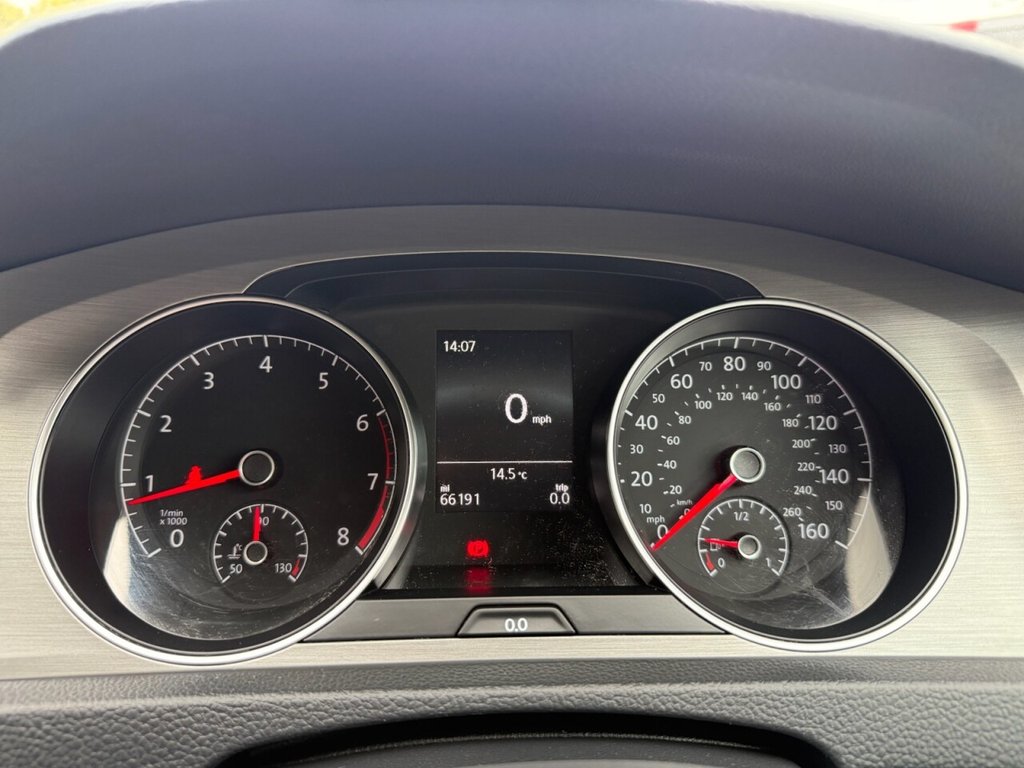 Used Volkswagen Golf 2015 for sale - 75923608: Photo 35