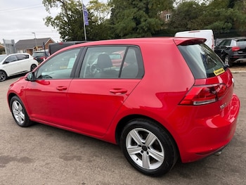 Used Volkswagen Golf 2015 for sale - 75923608: Photo