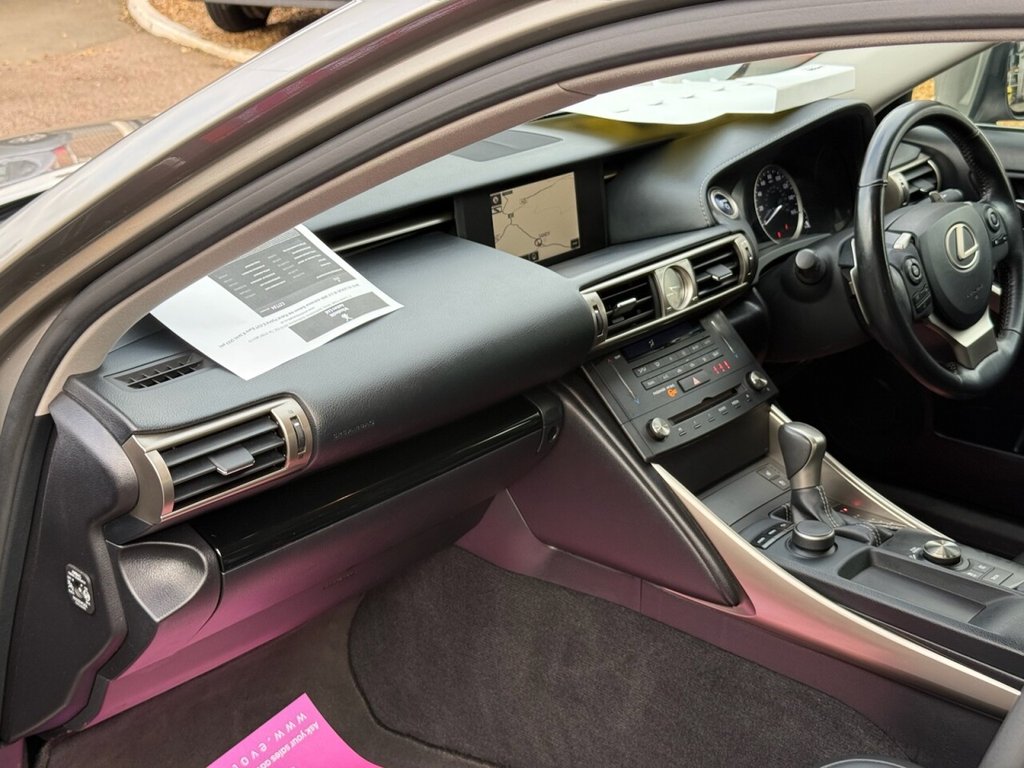 Used Lexus IS 2015 for sale - 75973603: Photo 34