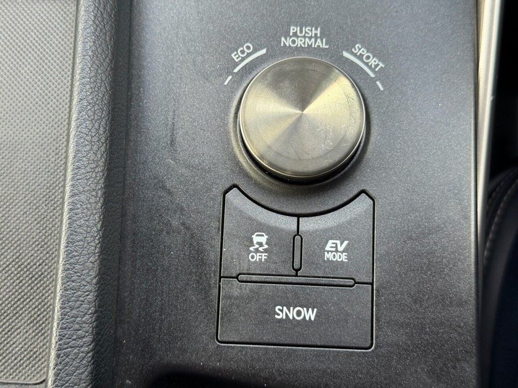 Used Lexus IS 2015 for sale - 75973603: Photo 37