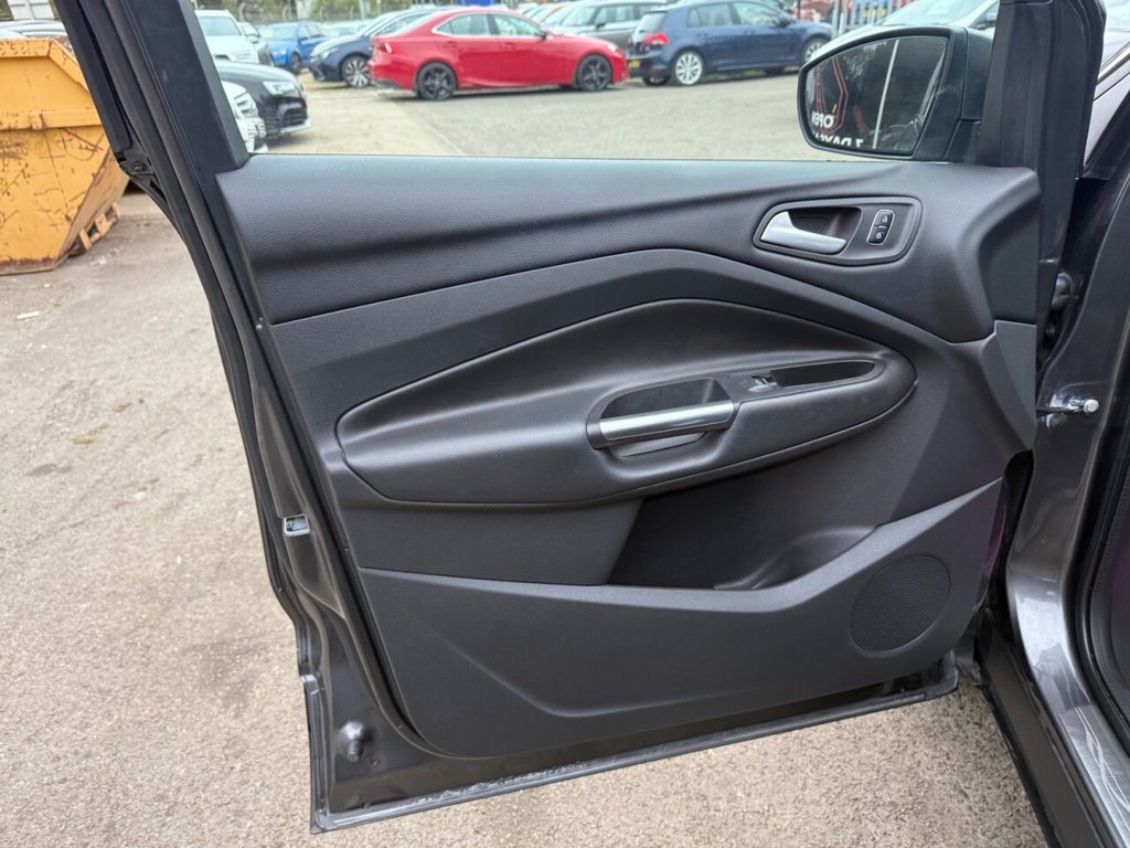 Used Ford Kuga 2017 for sale - 76223492: Photo 30