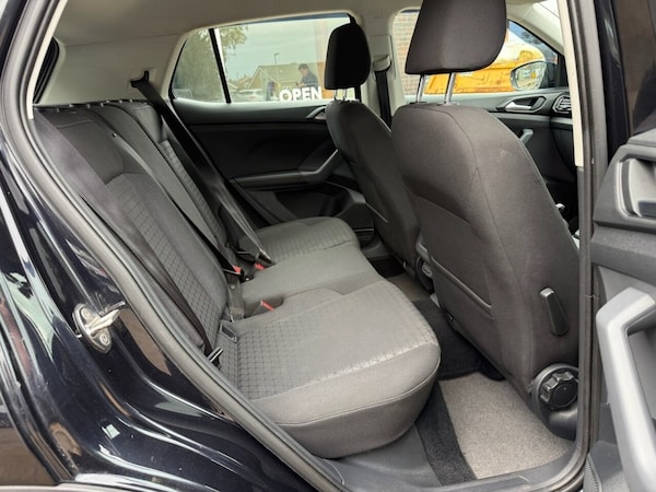 Used Volkswagen T-Cross 2020 for sale - 76147684: Photo 25