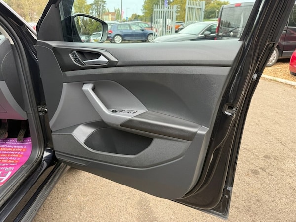 Used Volkswagen T-Cross 2020 for sale - 76147684: Photo 27