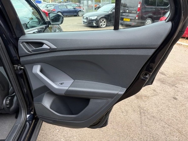 Used Volkswagen T-Cross 2020 for sale - 76147684: Photo 28