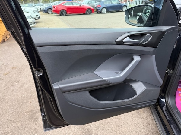 Used Volkswagen T-Cross 2020 for sale - 76147684: Photo 30