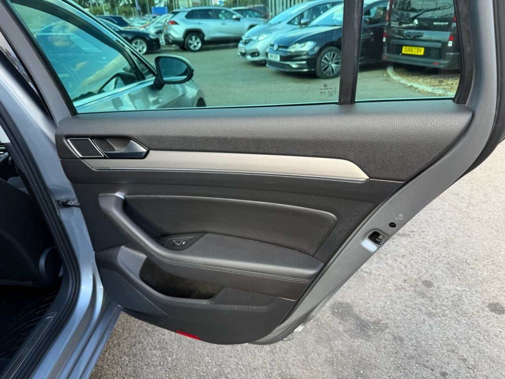 Used Volkswagen Passat 2018 for sale - 75986557: Photo 27