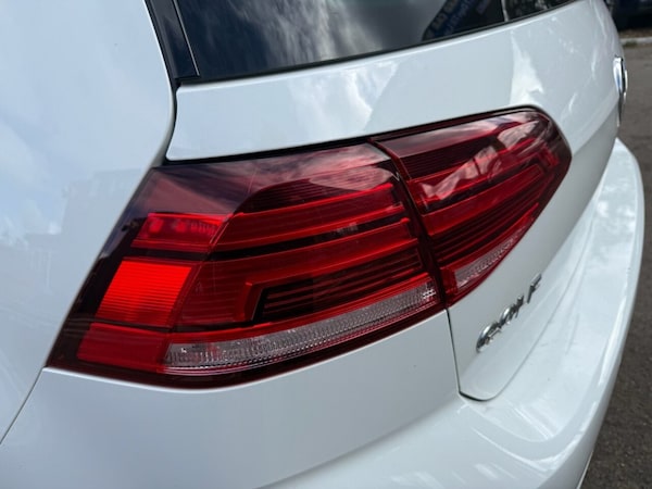 Used Volkswagen Golf 2020 for sale - 76235376: Photo 21