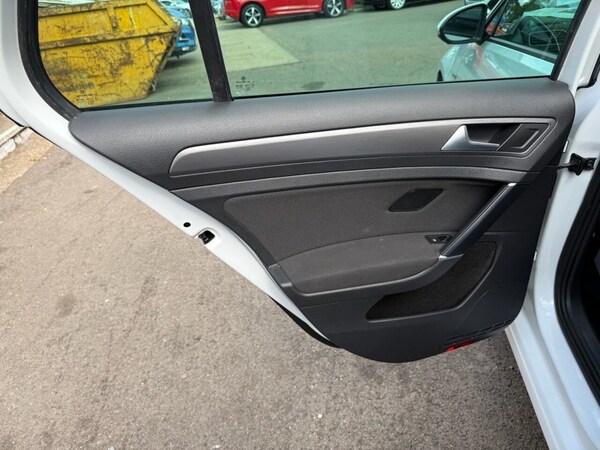Used Volkswagen Golf 2020 for sale - 76235376: Photo 30