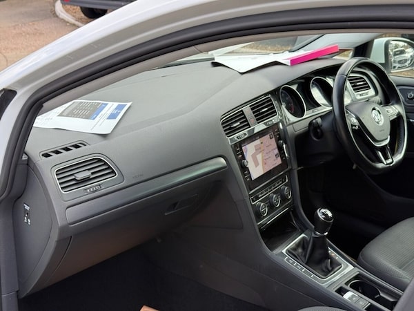 Used Volkswagen Golf 2020 for sale - 76235376: Photo 34