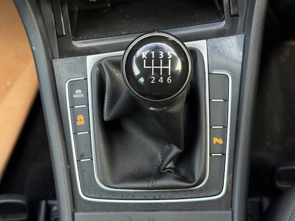 Used Volkswagen Golf 2020 for sale - 76235376: Photo 37